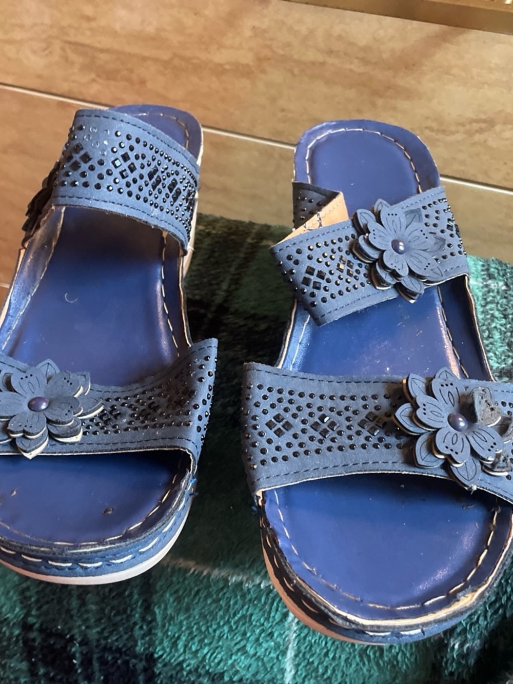 Blue Floral Slide Sandals for Women - Casual Comfort